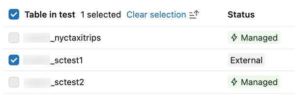 Tabellenauswahlbildschirm mit einer bereits ausgewählten externen Tabelle und einer nicht verfügbaren verwalteten Tabelle