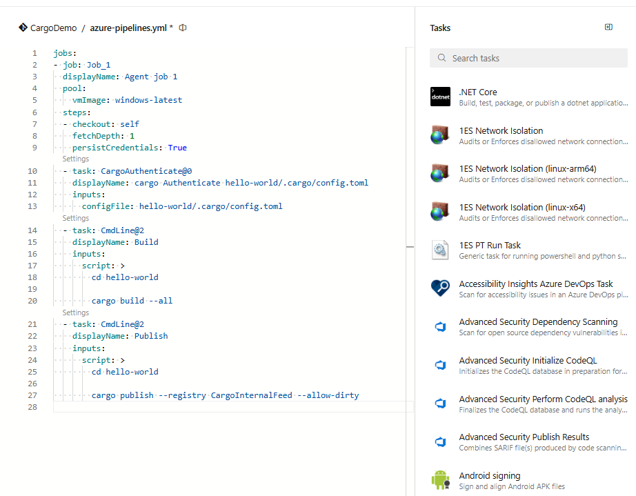 Ein Screenshot, der zeigt, wie der Aufgaben-Assistent in YAML-Pipelines verwendet wird.