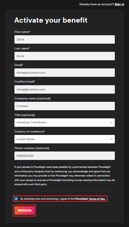 Screenshot des Pluralsight-Registrierungsformulars mit aktiviertem Kontrollkästchen 