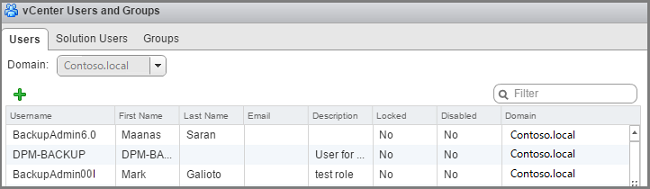 Captura de pantalla que muestra el panel Usuarios y grupos de vCenter.