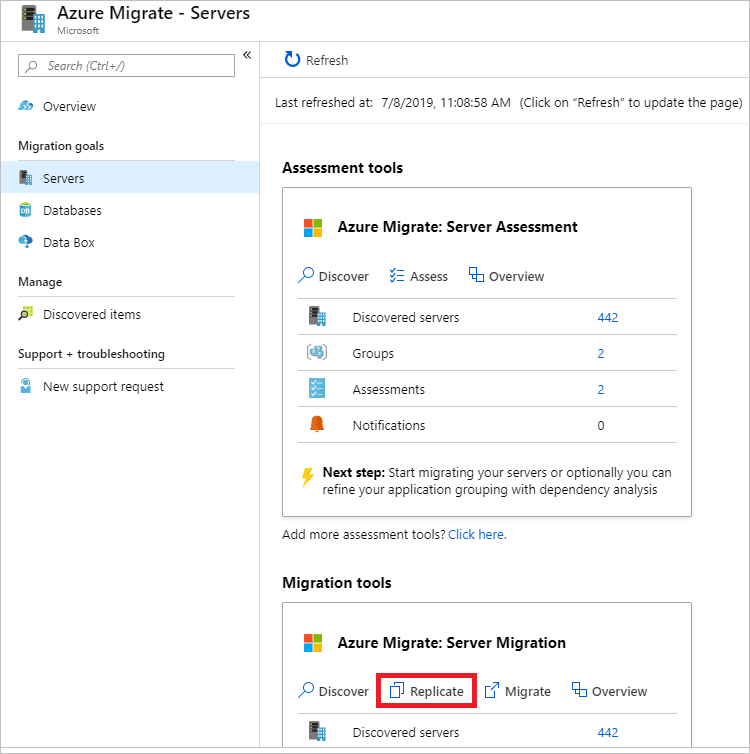Captura de pantalla de la pantalla de servidores de Azure Migrate que muestra el botón Replicar seleccionado en Azure Migrate: Migración de servidores en herramientas de migración.