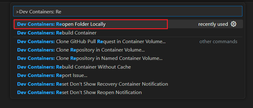 Captura de pantalla de la opción Paleta de comandos para volver a abrir la carpeta actual en el entorno local en Visual Studio Code.