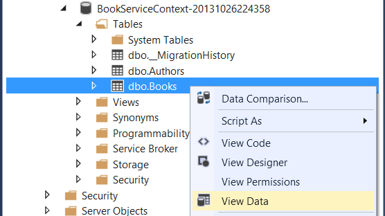 Capture d’écran de l’Explorateur d’objets de serveur SQL montrant l’élément dbo.Books mis en surbrillance en bleu et l’élément Afficher les données mis en surbrillance en jaune.