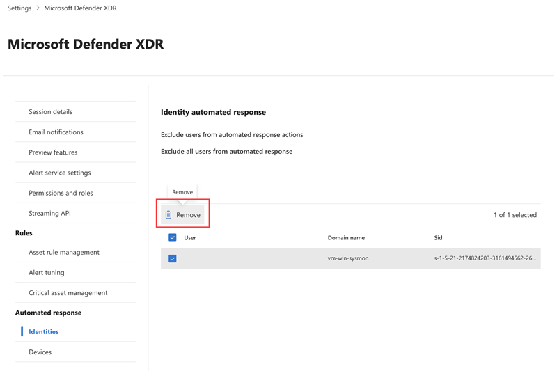 Mise en surbrillance de l’option de suppression lors de la suppression d’un utilisateur exclu dans la page Identités des paramètres d’automatisation de l’interruption des attaques