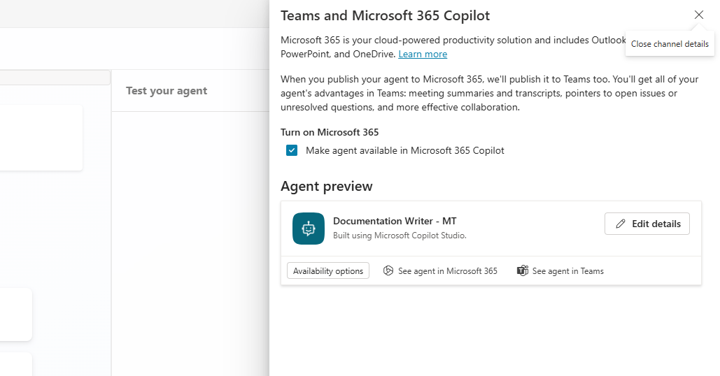 Screenshot du volet de canal Teams et Microsoft 365 Copilot, affichant le bouton Options de disponibilité.
