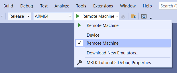 Capture d’écran de la fenêtre Visual Studio avec l’ordinateur distant en tant que cible.