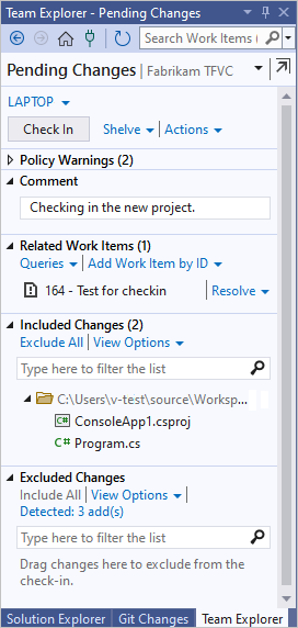 Screenshot mostra il riquadro Modifiche in sospeso con un commento e il pulsante Check-In.
