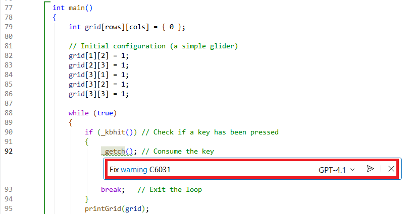 Screenshot della finestra di chat di Copilot. Il testo: Correzione dell'avviso C6031 si trova nella finestra della chat.