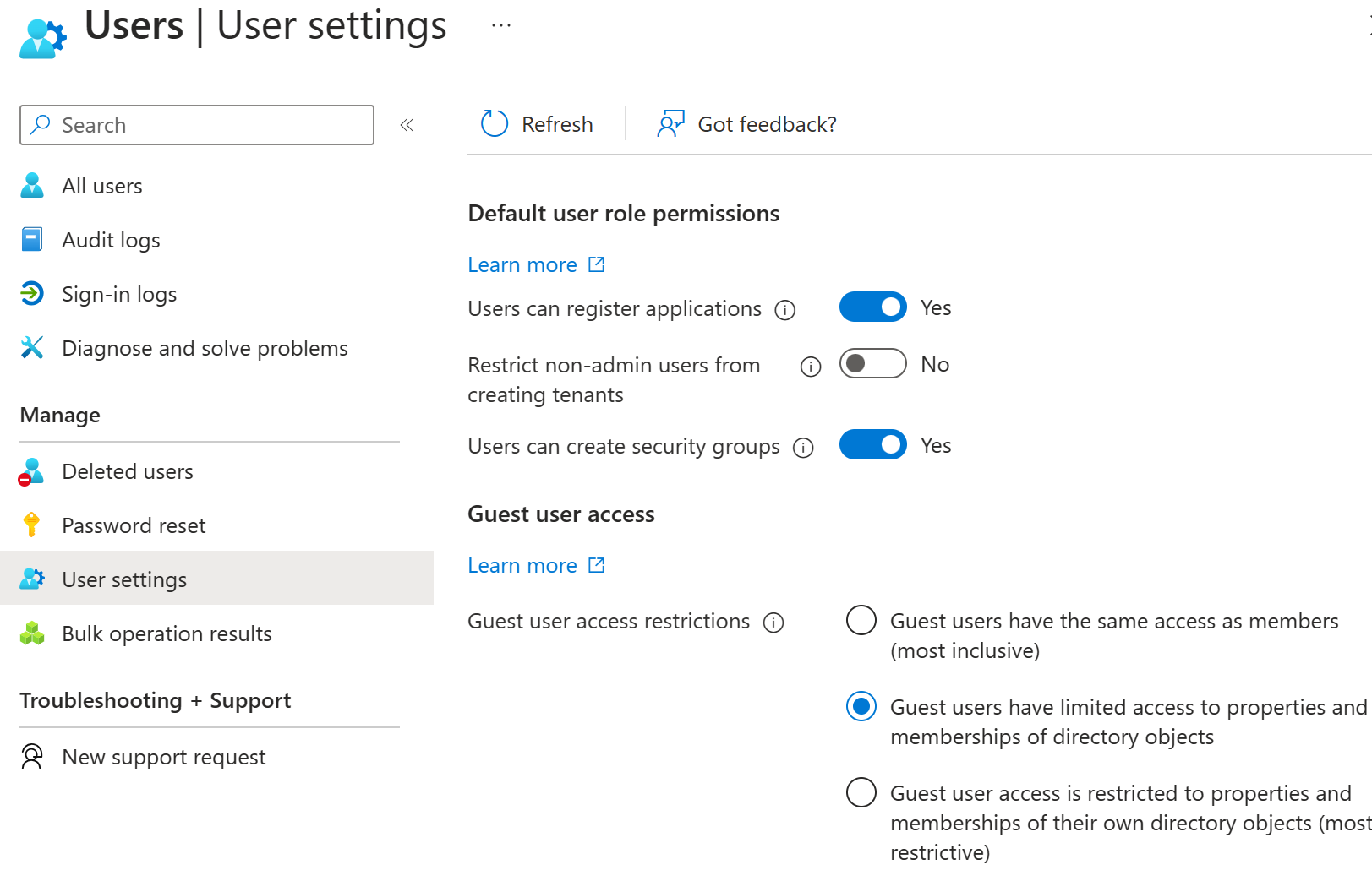 Screenshot dell'opzione Utenti esterni nelle impostazioni degli utenti. Scegliere le restrizioni da impostare per gli utenti esterni.