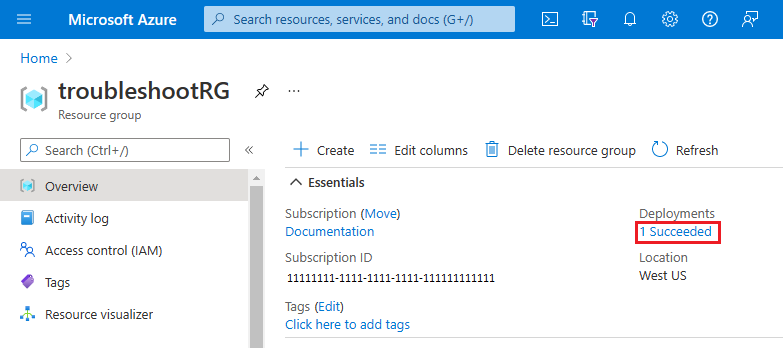 Azure portal の [概要] セクションでリソース グループのデプロイ履歴へのリンクが強調表示されているスクリーンショット。
