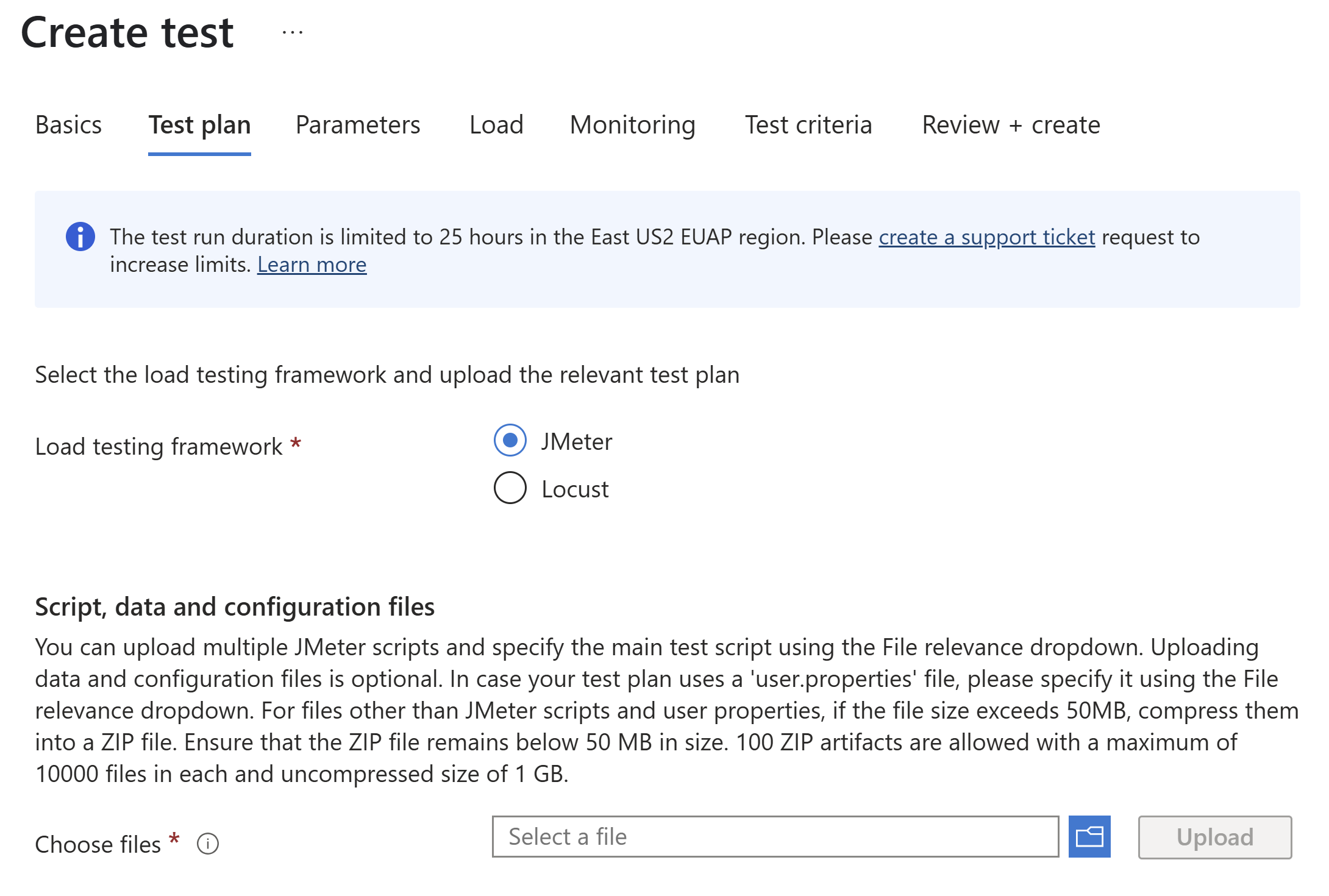 Azure portal でテストを作成するためのテスト 計画ページを示すスクリーンショット。アップロード機能が強調表示されています。