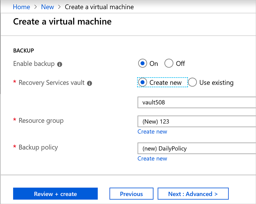 VM のバックアップを有効にする方法を示すスクリーンショット。
