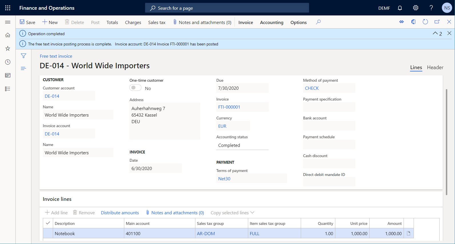 [Free text invoice details]\(自由書式の請求書の詳細\) ページのスクリーンショット。