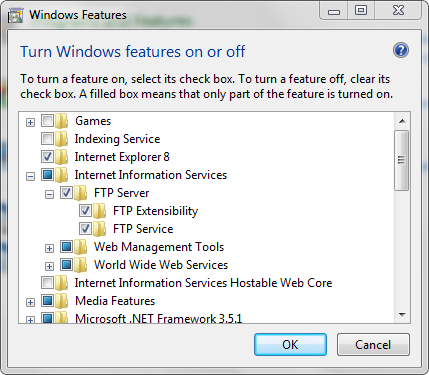 [Windows の機能をオンまたはオフにする] メニューにフォーカスされている [Windows の機能] ダイアログ ボックスのスクリーンショット。