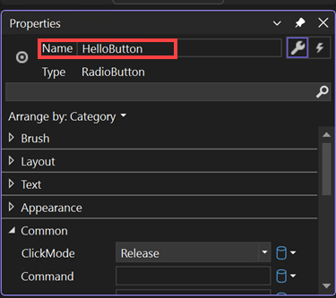Name プロパティの値が HelloButton に変更された RadioButton コントロールの [プロパティ] ウィンドウのスクリーンショット。