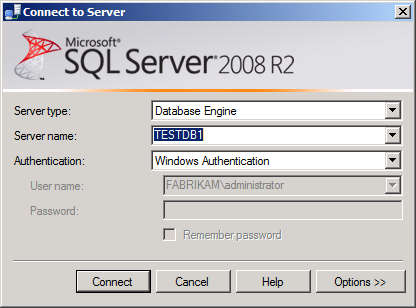 Typ in het dialoogvenster Verbinding maken met server in het vak Servernaam de naam van de databaseserver en klik vervolgens op Verbinding maken.