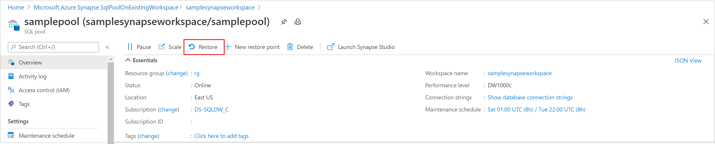 Schermopname van de Azure-portal, met de overzichtspagina van de SQL-pool. De knop Herstellen is gemarkeerd.
