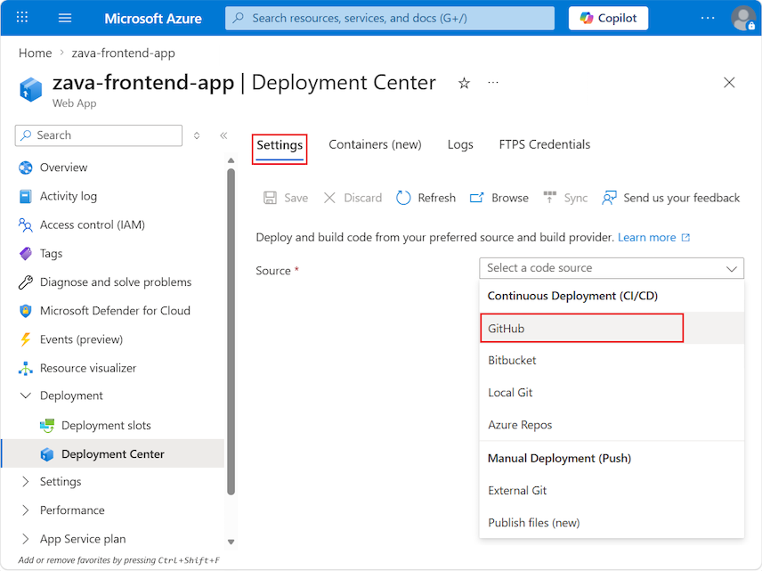 Captura de tela que mostra como escolher a origem de implantação para o aplicativo Web de front-end no portal do Azure.