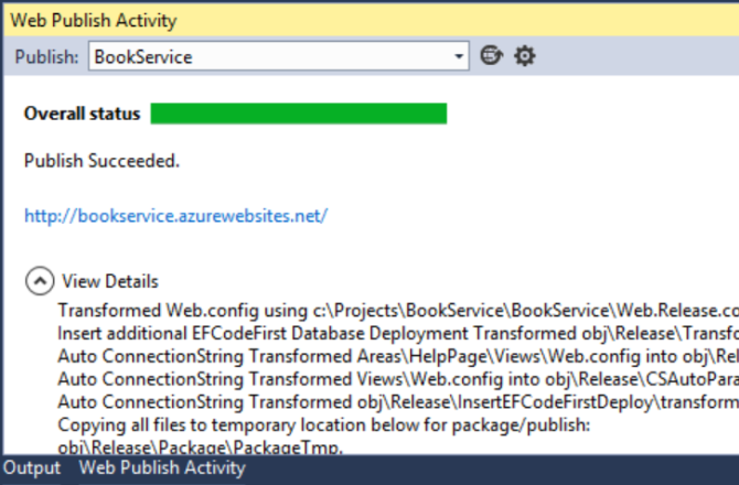 Captura de tela da janela Atividade de Publicação da Web mostrando a barra de status geral e exibindo uma mensagem de publicação bem-sucedida.
