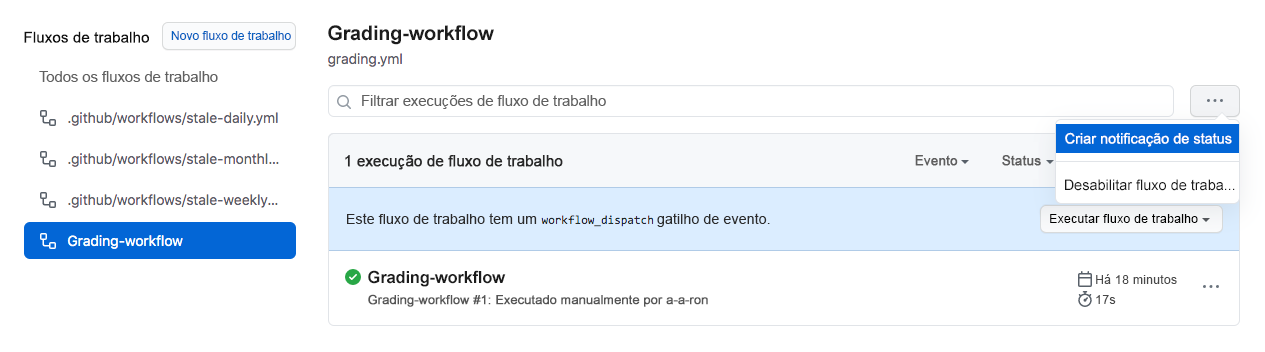 Captura de tela que mostra a opção de criar um selo de status na seção fluxos de trabalho no GitHub.