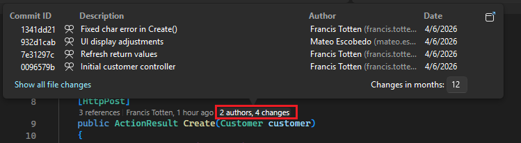 Screenshot que mostra os dados do histórico de alterações do código no CodeLens para Visual Studio.