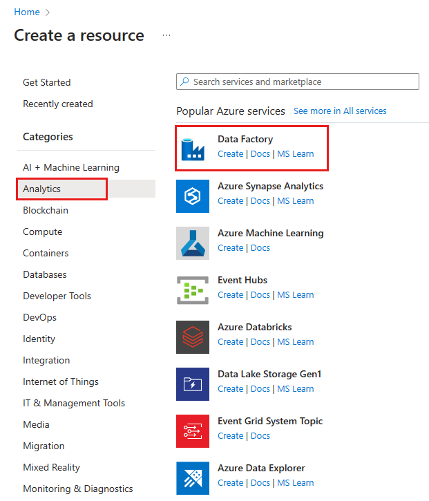 A captura de tela mostra a opção de criar uma fábrica de dados no portal do Azure.
