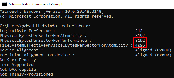 Captura de tela da saída do prompt de comando do tamanho do setor de 8 KB.