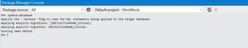 Skärmbild som visar Package Manager-konsolen. Kommandot uppdatera databas finns i fönstret.