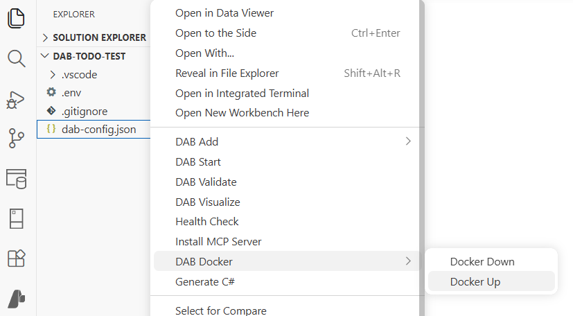Skärmbild av DAB Docker-tillägget som visar kommandon i Visual Studio Code.