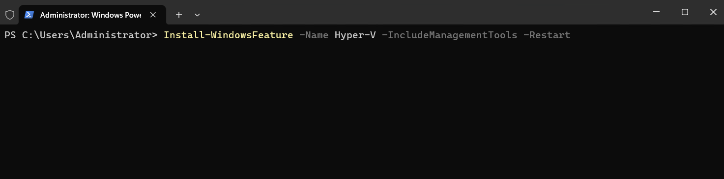 Skärmbild av PowerShell-fönstret när du har kört kommandot för att installera Hyper-V i Windows Server.